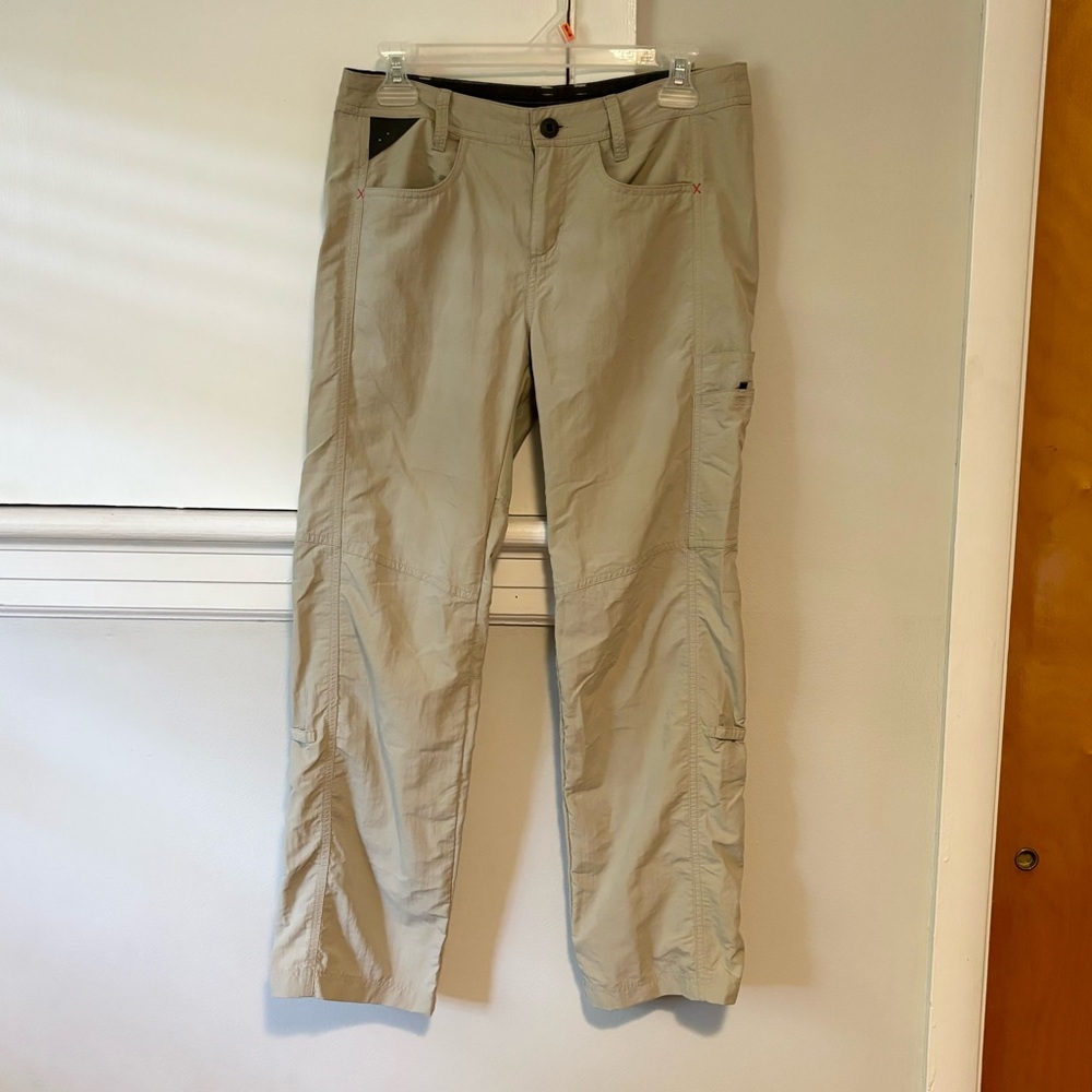 Patagonia Women’s Light Tan Hiking Pants | Outdoor Trail Travel